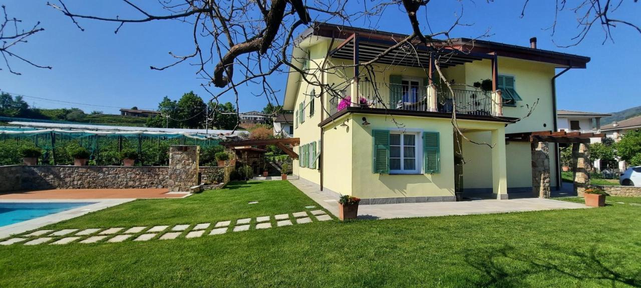 Agriturismo Tenuta Valletti. Sesta Godano Buitenkant foto